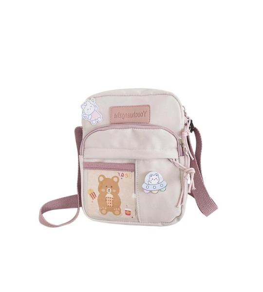 PORRASSO Schattige schoudertas voor meisjes, schoudertas met poppen-hanger, nylon, schoolraken, messengertas, crossbody tas voor reizen, dagelijks gebruik, lila A