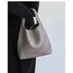 Geweven Tote Handtas voor Vrouwen Vegan Lederen Hand Tote Gebreide Zak, Grote Geweven Portemonnee Geweven Handtassen Gevlochten, Zilver, 3,091.2 cubic inches