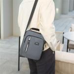 CHDWEY Umhängetaschen für Herren Umhängetasche männliche Mode Männer Tasche Freizeit Crossbody Bag Geschäft Vielseitige Handtasche Teenager Reisen Messenger Bag(Grijs)