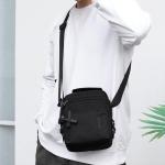 CHDWEY Umhängetaschen für Herren Modische Mehrtasche Nylon Umhängetasche Männer wasserdichte Patchwork Reißverschluss Weiche Crossbody Tasche Vielseitige Reisen Schwarze Handt
