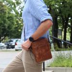 Dublin Schoudertas van premium leer, kleine handtas/schouderriem, voor heren en dames, handgemaakte schoudertas, Vintage lichtbruin, Small