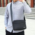 CHDWEY Umhängetaschen für Herren Mode Casual Oxford Männer Tasche Feste Farbe Oxford Männer Messenger Bag Männliche Reise Geschäft Vielseitige Umhängetasche(Red,19X8X27cm)