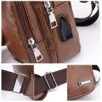 DONGKER Sling Crossbody Bag voor heren, PU-leer, borsttas, schoudertas, reistas met USB-aansluiting voor casual, outdoor, wandelen, reizen