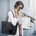Handtas voor dames, set met zwarte tas met portemonnee voor kantoor, school, winkelen, handtas dames, groot, met kwastjes, dames en bont, bal, pluche sleutelring, zwart