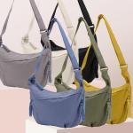 Halve maan schoudertas voor dames en heren, halve maanvormige sling crossbody tassen met verstelbare riem voor dagelijks casual reizen