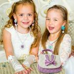 Barakara Schoudertas voor kinderen en meisjes, schattige handtas voor meisjes, kleine PU-lederen schoudertas met afneembare schouderriem, schattige borsttas, crossbody bag, portemo